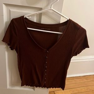 Reddish/brown light sweater shirt with front buttons